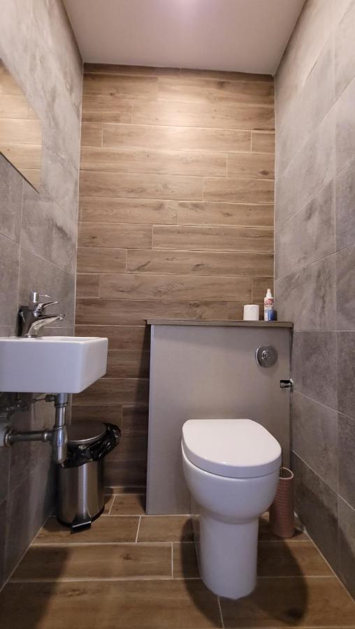 Appartement Stylish - Modern - Large Terrace - 2 Bed - 200 M From Sea - Fully Air Con à San Pawl il-Baħar Extérieur photo